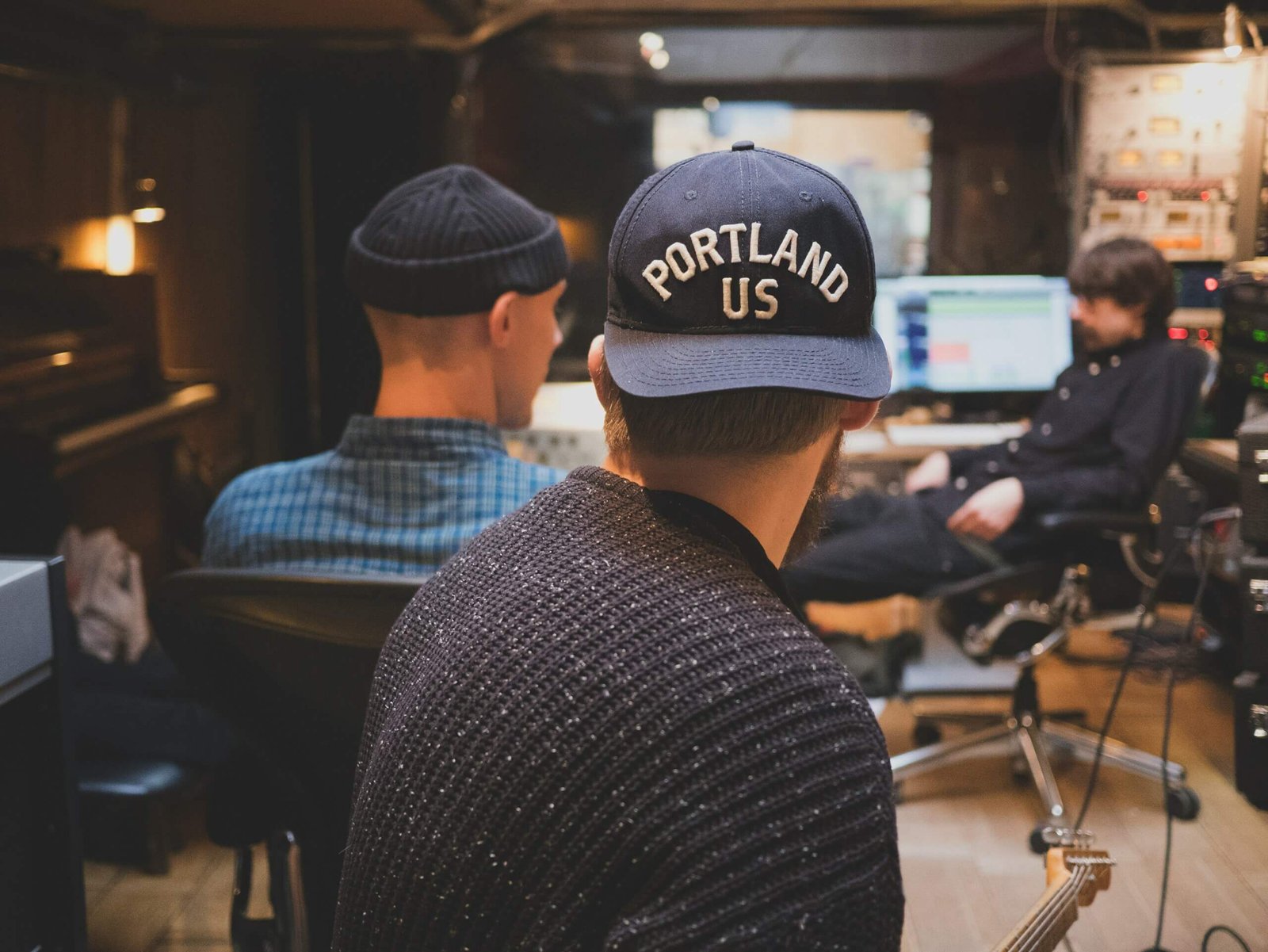 The Power of Collaboration: Expanding Your Audience by Partnering with Other Musicians The Power of Collaboration: Expanding Your Audience by Partnering with Other Musicians
